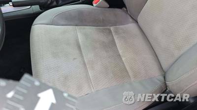 2015 Toyota Corolla LE - zdjęcie 31 z 37 - miniatura