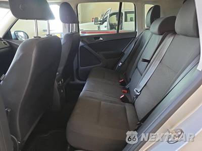 2012 Volkswagen Tiguan LE - zdjęcie 10 z 23 - miniatura