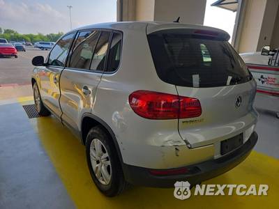 2012 Volkswagen Tiguan LE - zdjęcie 6 z 23 - miniatura
