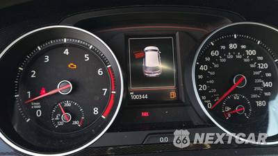 2017 Volkswagen Golf GTI Sport Hatchback - zdjęcie 21 z 35 - miniatura