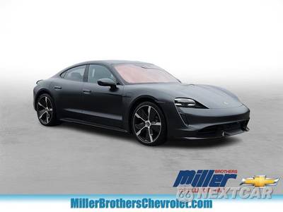 2022 Porsche Taycan Turbo S - zdjęcie 1 z 31 - miniatura