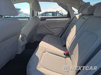 2017 Volkswagen Passat 1.8T S - zdjęcie 13 z 38 - miniatura