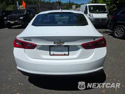 2018 Chevrolet Malibu LT 1LT - zdjęcie 5 z 32 - miniatura