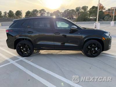 2025 Volkswagen Tiguan SE R-Line Black - zdjęcie 4 z 16 - miniatura