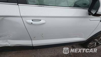 2024 Volkswagen Taos SE - zdjęcie 38 z 40 - miniatura