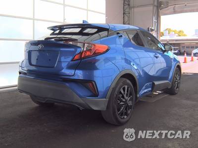 2019 Toyota C-HR LE - zdjęcie 4 z 41 - miniatura