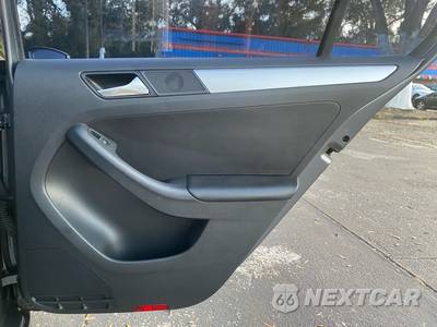 2014 Volkswagen Jetta SE Sedan w/Connectivity - zdjęcie 18 z 20 - miniatura
