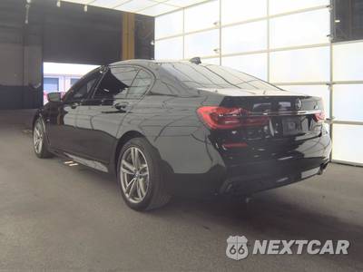 2017 BMW 7 Series Sedan 750i M SPORT LINE - zdjęcie 6 z 32 - miniatura