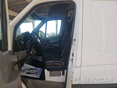 2017 Mercedes-Benz Sprinter 2500 Cargo Van High Roof 170.3" WB - zdjęcie 7 z 43 - miniatura