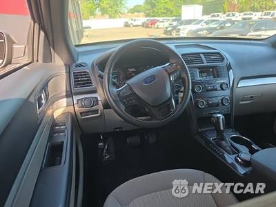 2019 Ford Explorer - zdjęcie 14 z 23 - miniatura
