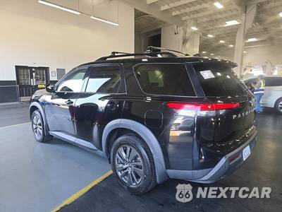 2022 Nissan Pathfinder SV - zdjęcie 6 z 31 - miniatura