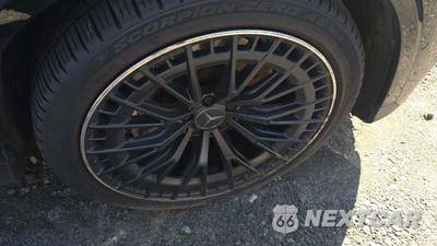 2025 Mercedes-Benz AMG GLC 43 4MATIC - zdjęcie 28 z 30 - miniatura