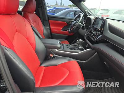 2022 Toyota Highlander XSE - zdjęcie 8 z 26 - miniatura