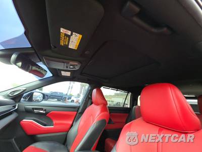 2022 Toyota Highlander XSE - zdjęcie 15 z 26 - miniatura