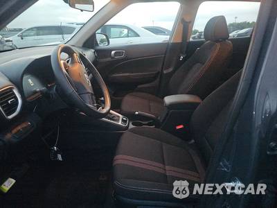 2026 Hyundai Venue SEL - zdjęcie 7 z 18 - miniatura
