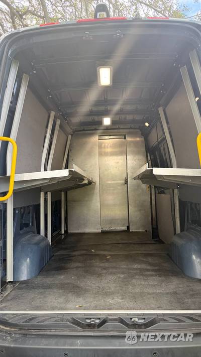 2019 Mercedes-Benz Sprinter 2500 Crew Van High Roof 144.0" WB - zdjęcie 8 z 10 - miniatura