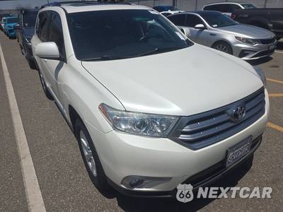 2011 Toyota Highlander SE - zdjęcie 3 z 30 - miniatura