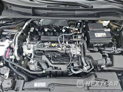 2026 Toyota Corolla SE Sedan - zdjęcie 15 z 29 - miniatura
