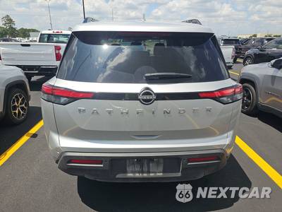 2025 Nissan Pathfinder SV - zdjęcie 5 z 20 - miniatura