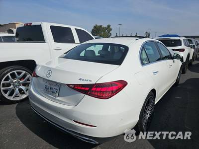 2025 Mercedes-Benz C 300 4MATIC - zdjęcie 4 z 25 - miniatura