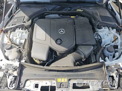 2025 Mercedes-Benz C 300 4MATIC - zdjęcie 15 z 25 - miniatura