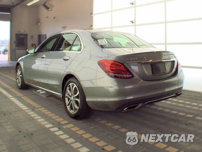 2015 Mercedes-Benz C 300 4MATIC Sedan - zdjęcie 6 z 34 - miniatura