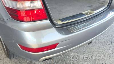 2011 Mercedes-Benz ML 350 - zdjęcie 26 z 30 - miniatura