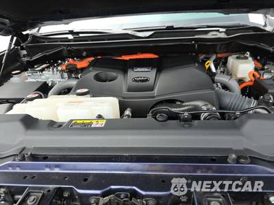 2024 Toyota Sequoia Capstone - zdjęcie 16 z 20 - miniatura