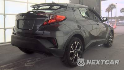 2018 Toyota C-HR XLE - zdjęcie 4 z 18 - miniatura