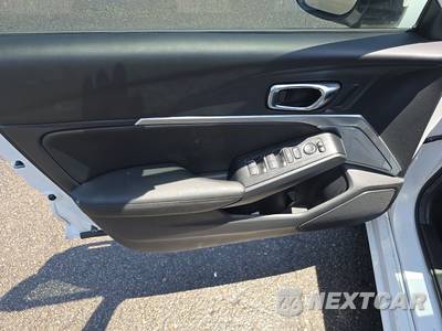 2025 Acura Integra - zdjęcie 9 z 20 - miniatura
