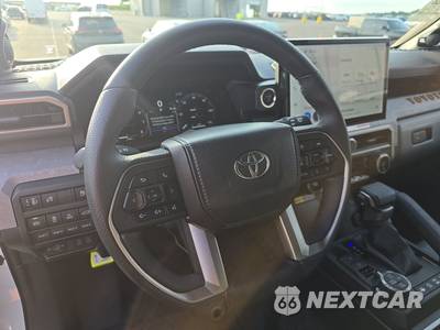2025 Toyota 4Runner i-FORCE MAX Trailhunter - zdjęcie 10 z 20 - miniatura