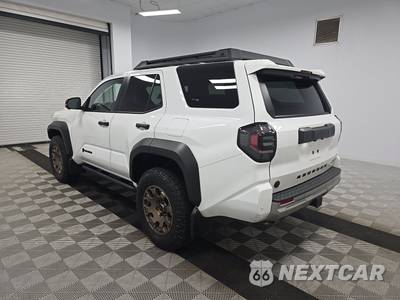2025 Toyota 4Runner i-FORCE MAX Trailhunter - zdjęcie 6 z 20 - miniatura