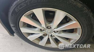 2011 Toyota Avalon Limited - zdjęcie 28 z 39 - miniatura