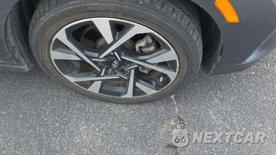 2022 Hyundai Kona Limited - zdjęcie 22 z 28 - miniatura