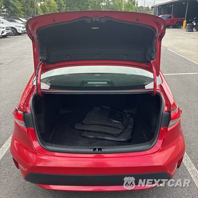 2021 Toyota Corolla LE Sedan - zdjęcie 9 z 15 - miniatura