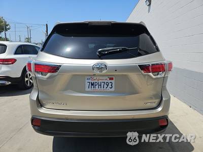 2015 Toyota Highlander Limited - zdjęcie 5 z 24 - miniatura