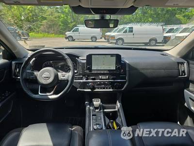 2023 Nissan Pathfinder SL - zdjęcie 12 z 25 - miniatura