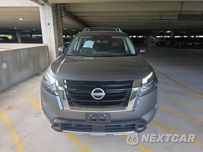 2023 Nissan Pathfinder SL - zdjęcie 2 z 27 - miniatura