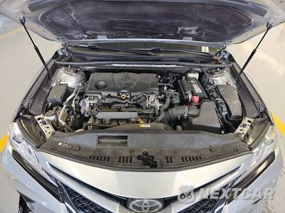 2018 Toyota Camry XSE - zdjęcie 15 z 26 - miniatura