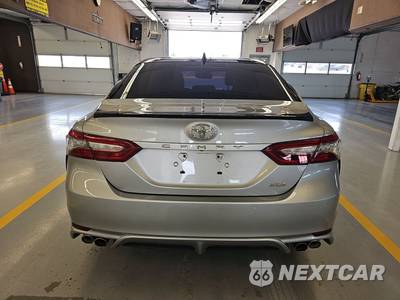 2018 Toyota Camry XSE - zdjęcie 5 z 26 - miniatura