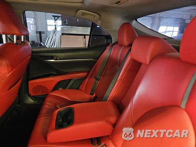 2018 Toyota Camry XSE - zdjęcie 13 z 26 - miniatura