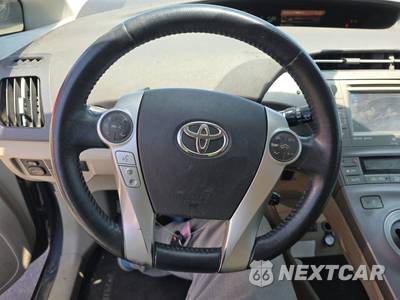 2012 Toyota Prius Four - zdjęcie 10 z 38 - miniatura