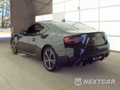 2017 Toyota 86 - zdjęcie 6 z 41 - miniatura
