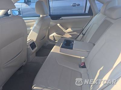 2013 Volkswagen Passat TDI SE w/Sunroof - zdjęcie 13 z 36 - miniatura