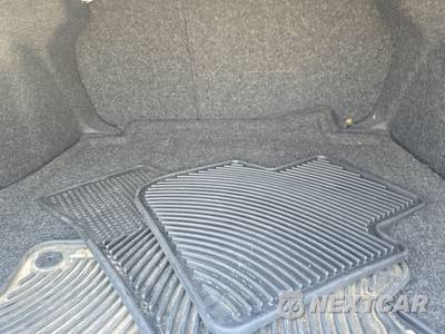 2013 Volkswagen Passat TDI SE w/Sunroof - zdjęcie 16 z 36 - miniatura