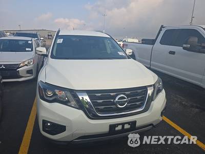 2018 Nissan Pathfinder SV - zdjęcie 2 z 29 - miniatura