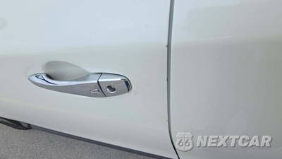 2018 Nissan Pathfinder SV - zdjęcie 21 z 29 - miniatura