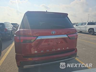 2023 Toyota Sequoia Capstone - zdjęcie 5 z 29 - miniatura
