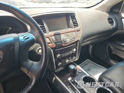2014 Nissan Pathfinder Platinum - zdjęcie 11 z 26 - miniatura