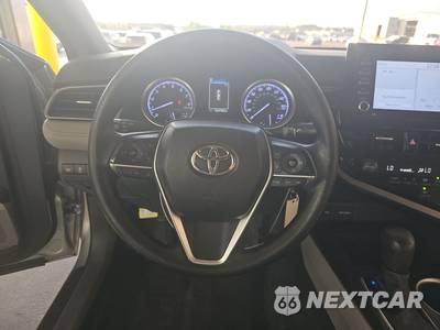 2023 Toyota Camry LE - zdjęcie 10 z 38 - miniatura